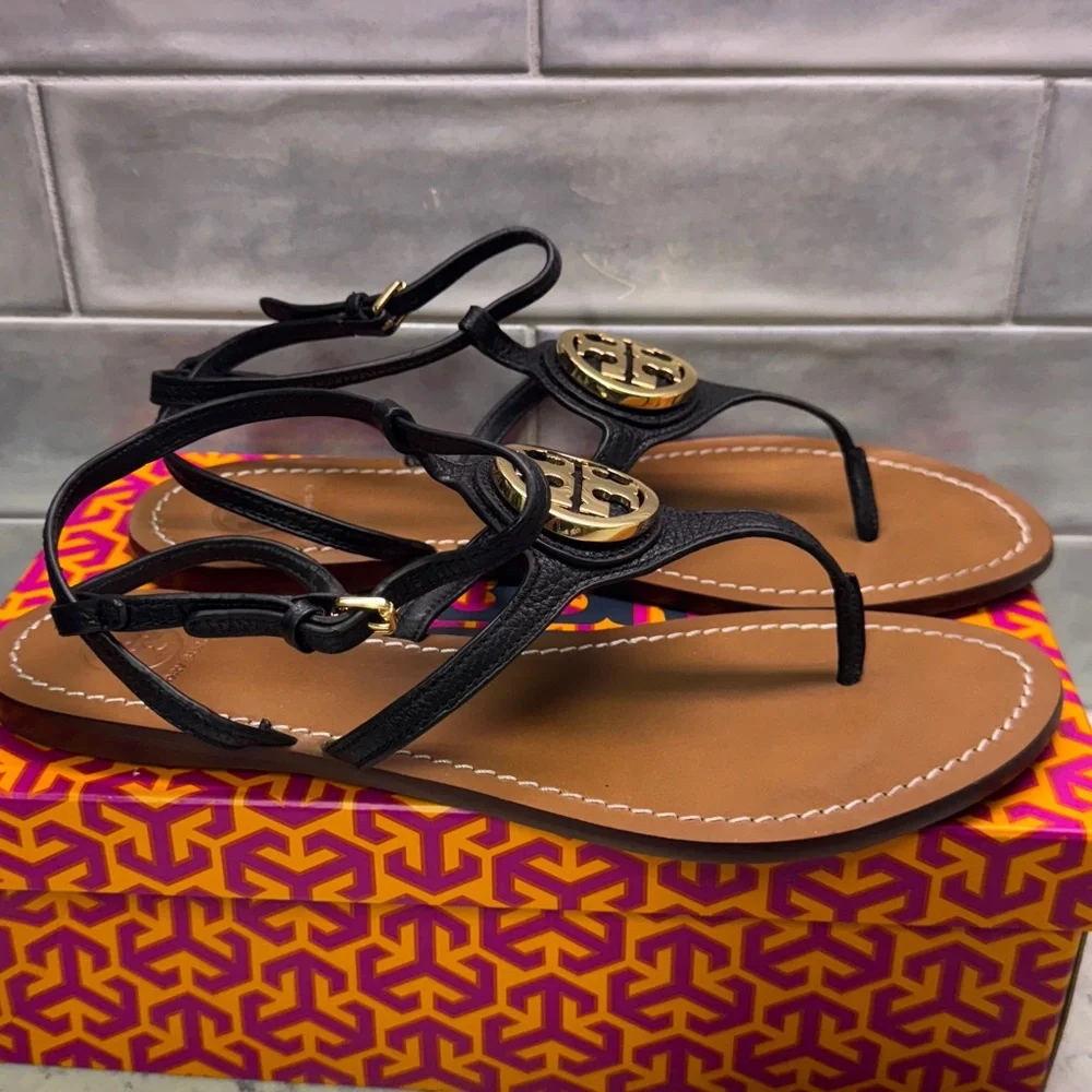 Tory Burch Black & Gold Leather Sandals. Leticia flat tumbled leather. Sz 10.5 - Picture 4 of 13